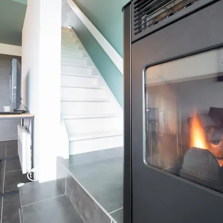 La D'hujulo Tatil Evi